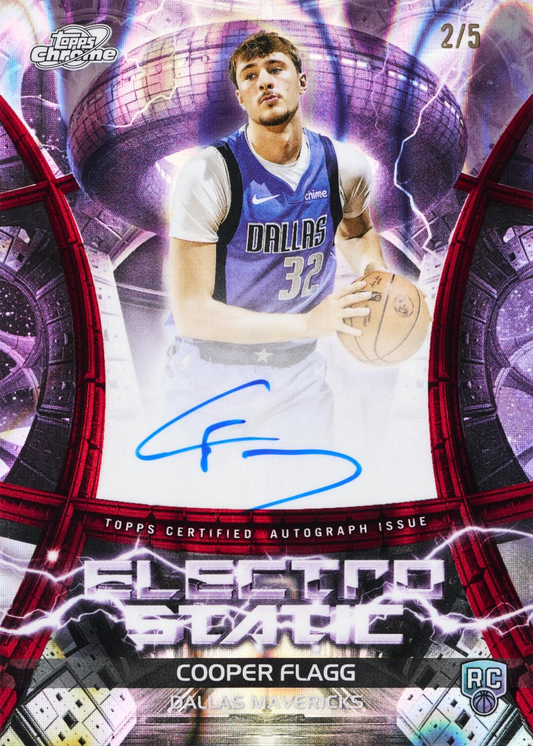 2025/26 Topps Cosmic Chrome Basketball Hobby Box
