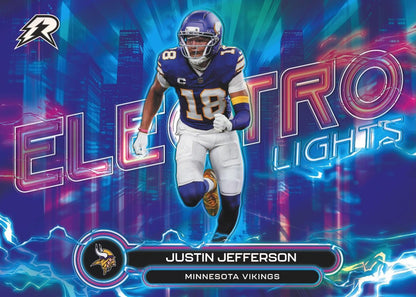 2025 Topps Resurgence Football Hobby Box