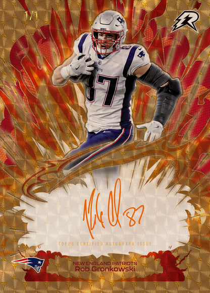 2025 Topps Resurgence Football Hobby Box